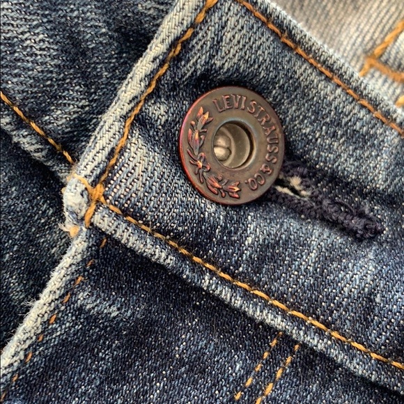 Levi’s Slight Curve Straight Leg Jeans - Picture 8 of 8